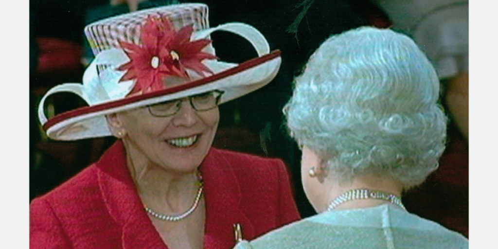 Cllr Mary Draycott MBE meeting Her Majesty Queen Elizabeth ll