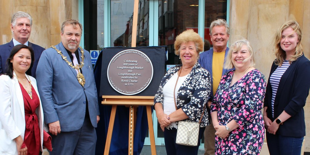 A plaque is unveiled to mark the 800th anniversary of Loughborough Markets and Fair